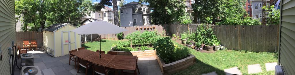 2 Bedroom Boston Condo In Jamaica Plain With Parking Exterior foto