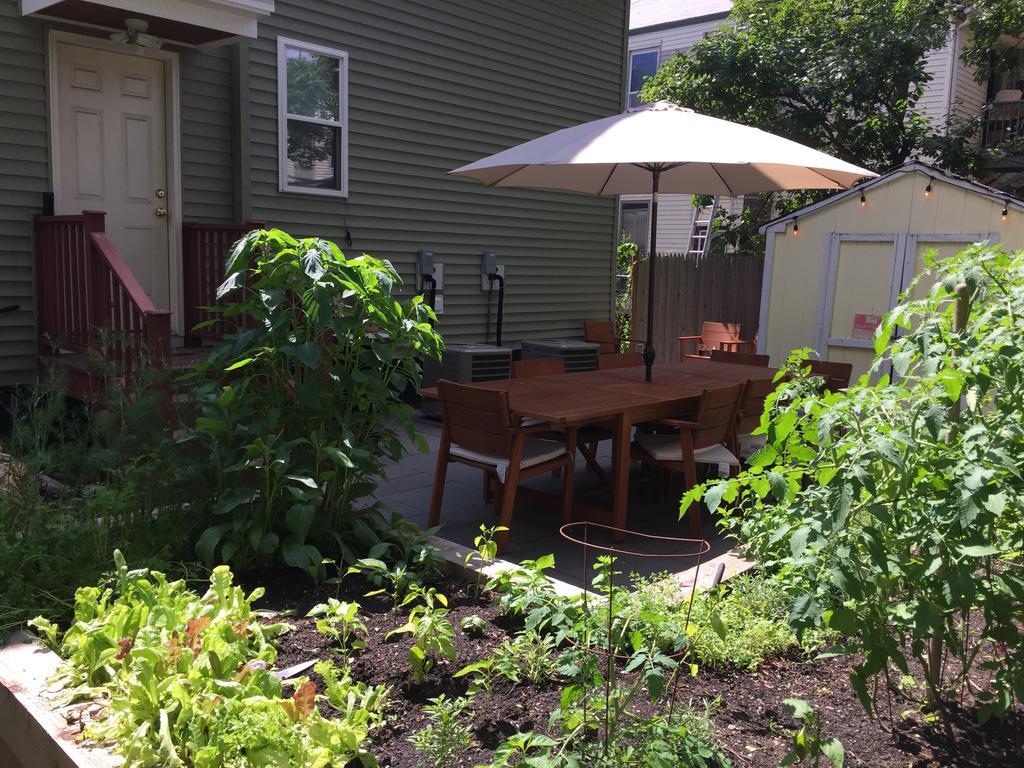 2 Bedroom Boston Condo In Jamaica Plain With Parking Exterior foto