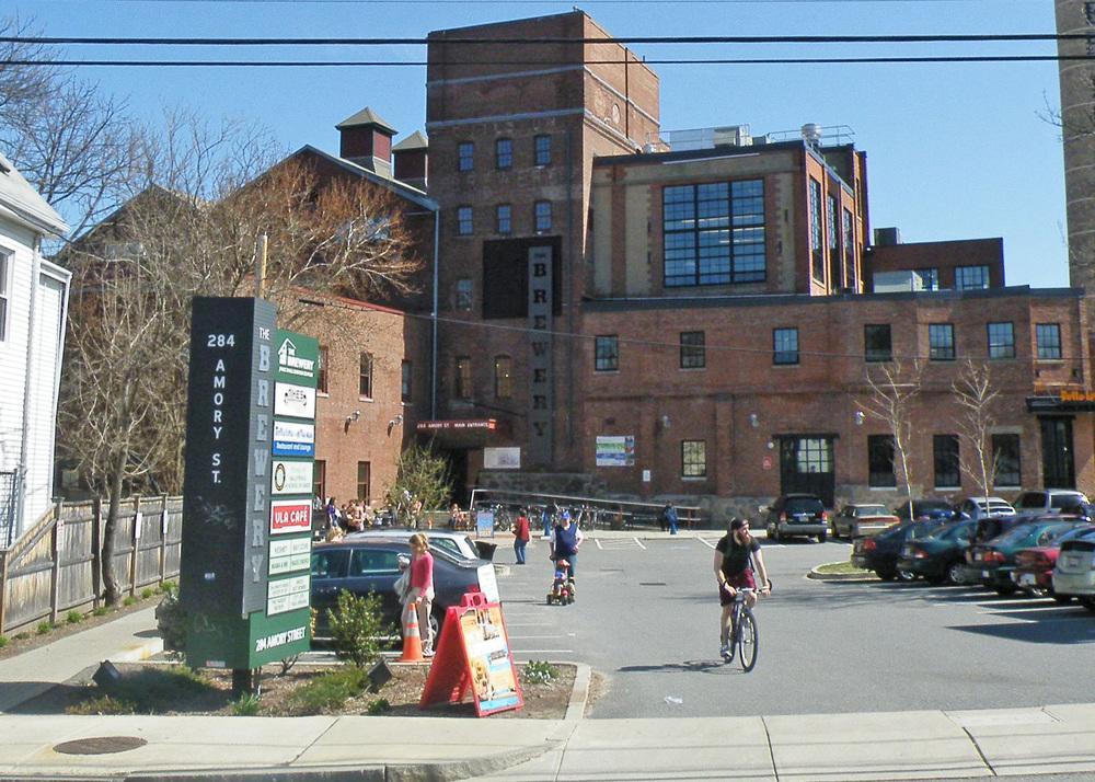 2 Bedroom Boston Condo In Jamaica Plain With Parking Exterior foto